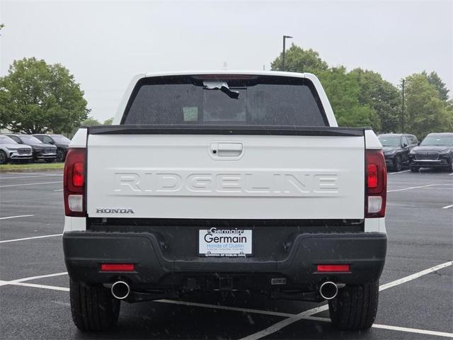 Photo of 2025 Platinum White Pearl Honda Ridgeline