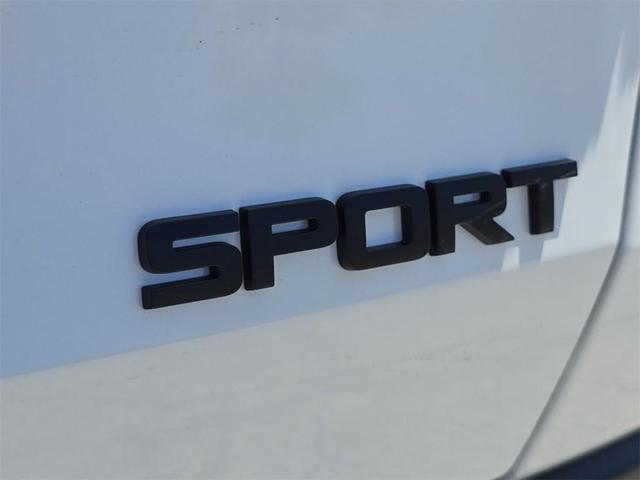 Photo of 2026 Platinum White Pearl Honda HR-V