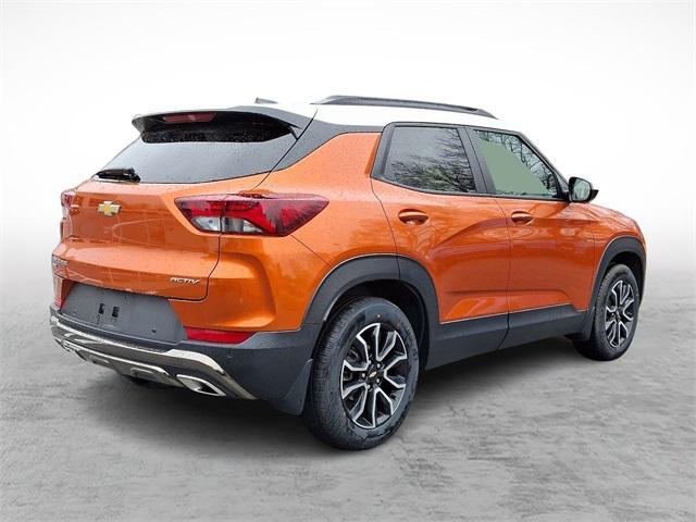 Photo of 2022 Vivid Orange Metallic Chevrolet Trailblazer