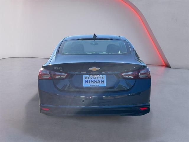 Photo of 2020 Northsky Blue Metallic Chevrolet Malibu