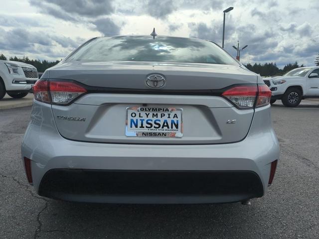 Photo of 2024 Silver Toyota Corolla