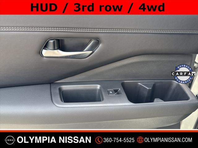 Photo of 2023 Brilliant Silver Metallic Nissan Pathfinder