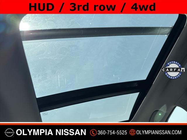 Photo of 2023 Brilliant Silver Metallic Nissan Pathfinder
