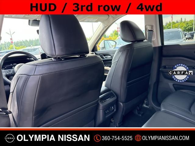 Photo of 2023 Brilliant Silver Metallic Nissan Pathfinder