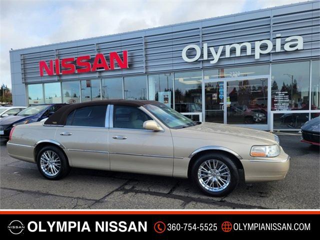 2007 Lincoln Town Car