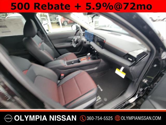 Photo of 2025 Super Black Nissan Kicks