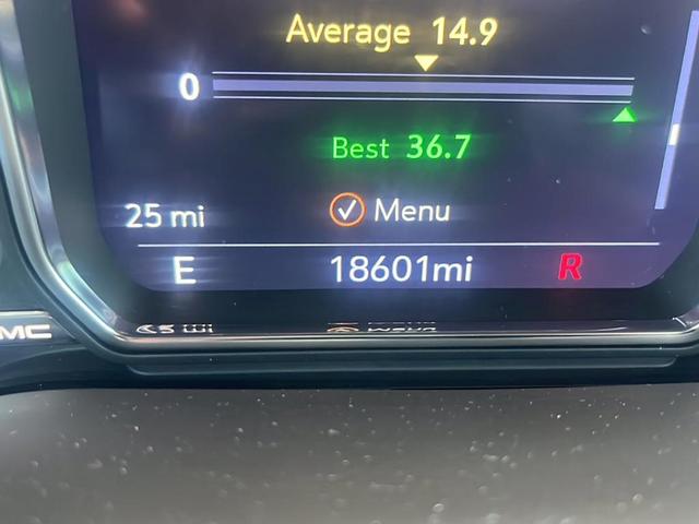 Photo of 2022 White GMC Sierra 1500 Limited