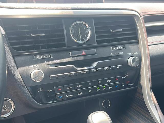 Photo of 2016 Silver Lexus RX 350