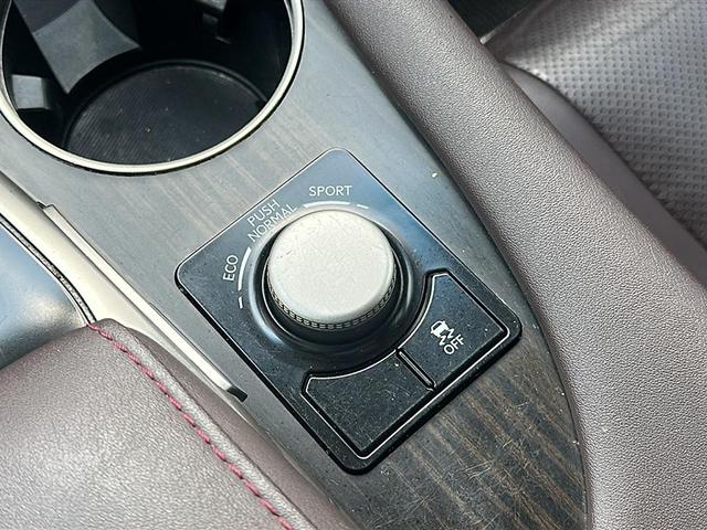 Photo of 2016 Silver Lexus RX 350