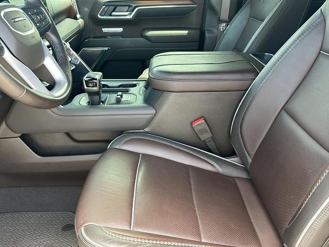 Photo of 2024 Gray GMC Sierra 1500