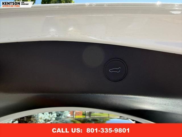 Photo of 2022 Pearl White Multi-Coat Tesla Model 3