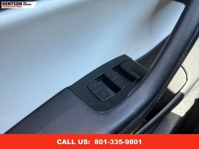 Photo of 2020 Pearl White Multi-Coat Tesla Model 3