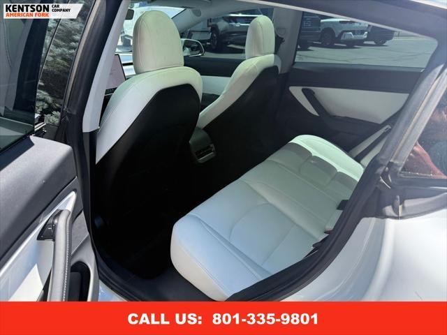 Photo of 2020 Pearl White Multi-Coat Tesla Model 3