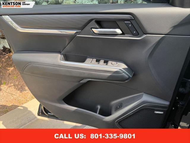Photo of 2024 Ebony Twilight Metallic GMC Acadia