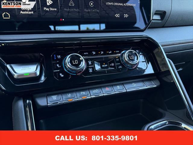Photo of 2024 Summit White GMC Sierra 2500