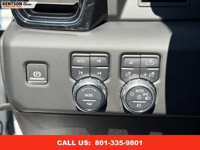 Photo of 2024 Summit White GMC Sierra 2500