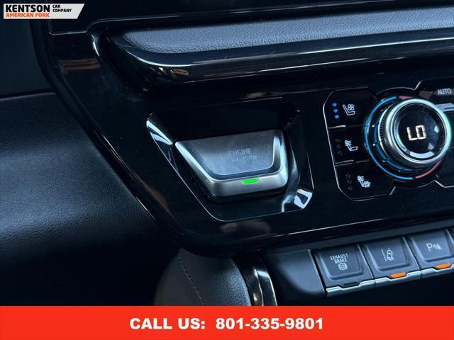 Photo of 2024 Summit White GMC Sierra 2500