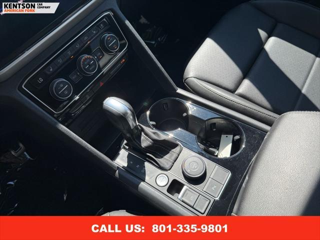 Photo of 2023 Platinum Gray Metallic Volkswagen Atlas