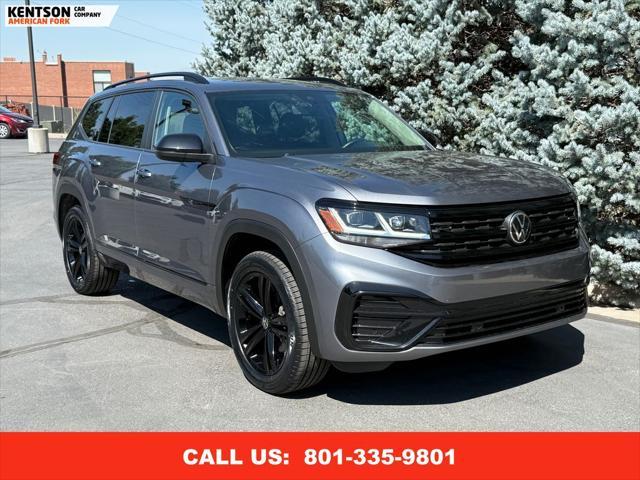 Photo of 2023 Platinum Gray Metallic Volkswagen Atlas
