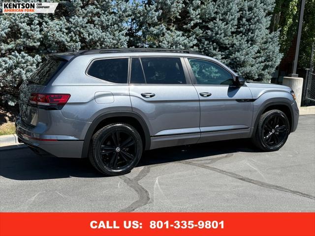 Photo of 2023 Platinum Gray Metallic Volkswagen Atlas