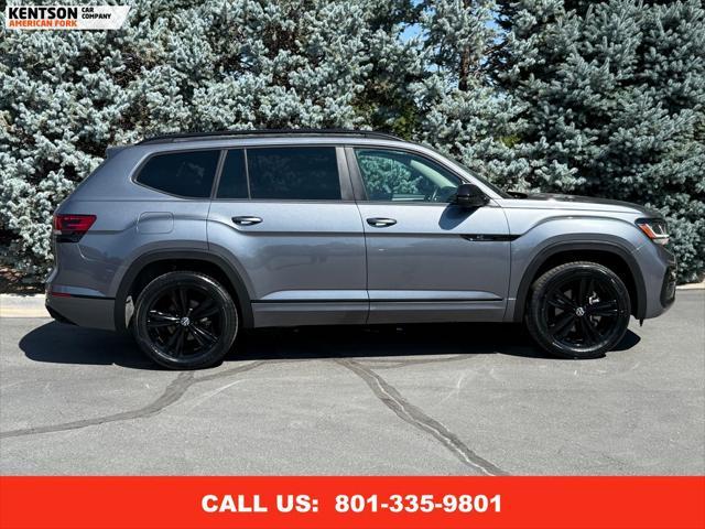 Photo of 2023 Platinum Gray Metallic Volkswagen Atlas