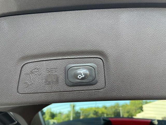 Photo of 2018 Magnetic Gray Lincoln MKC