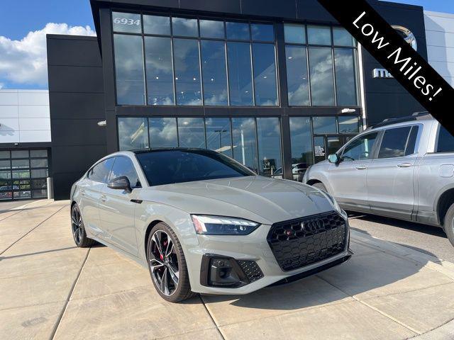 Photo of 2022 Quantum Gray Audi S5