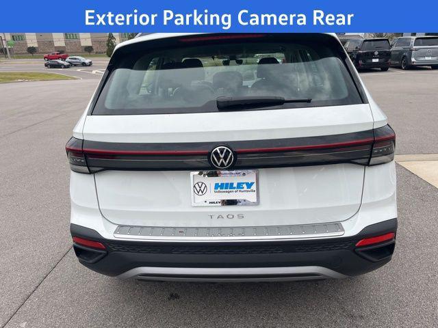 Photo of 2025 Pure White Volkswagen Taos