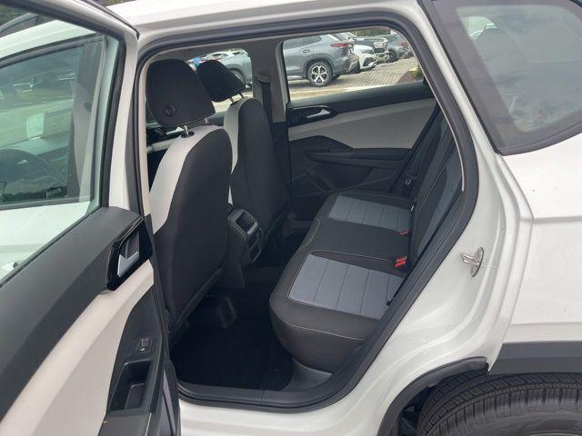 Photo of 2025 Pure White Volkswagen Taos