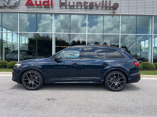 Photo of 2025 Waitomo Blue Metallic Audi Q7