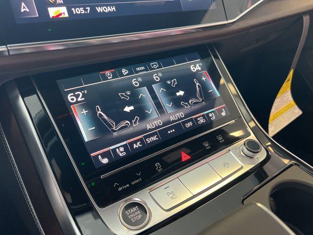 Photo of 2025 Waitomo Blue Metallic Audi Q7