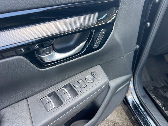 Photo of 2023 Black Honda CR-V
