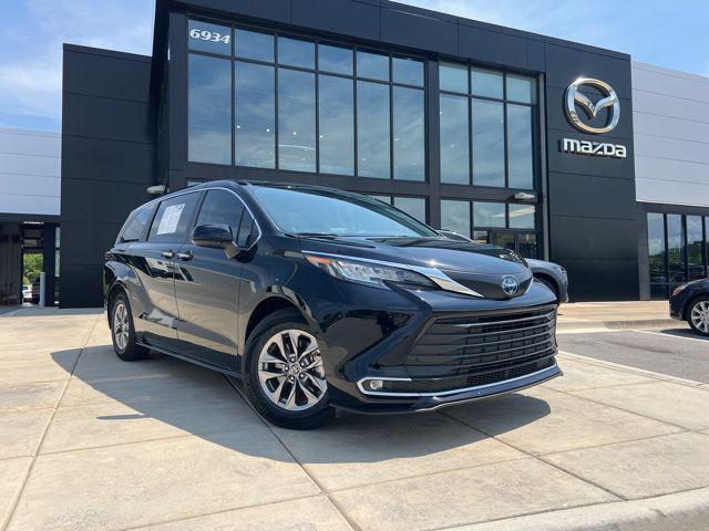 2023 Toyota Sienna