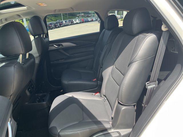 Photo of 2023 Snowflake White Pearl Mica Mazda CX-9