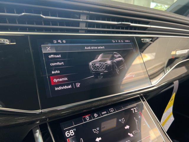 Photo of 2025 Samurai Gray Metallic Audi Q7