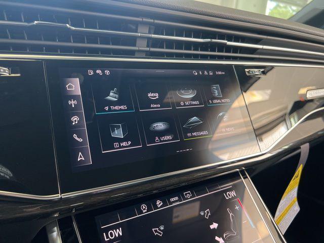 Photo of 2025 Samurai Gray Metallic Audi Q7