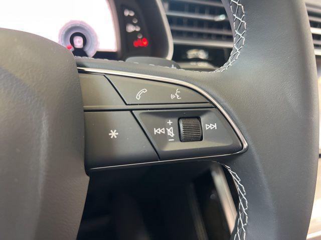 Photo of 2025 Samurai Gray Metallic Audi Q7