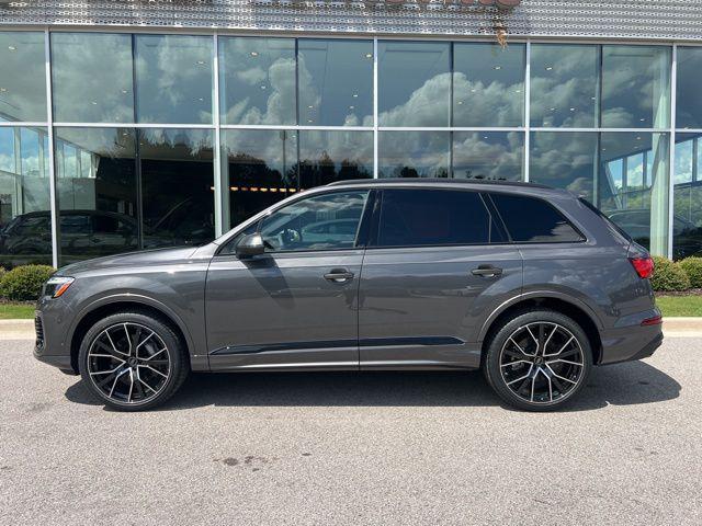 Photo of 2025 Samurai Gray Metallic Audi Q7
