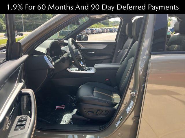 Photo of 2025 Zircon Sand Metallic Mazda CX-70 PHEV