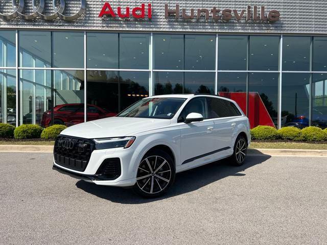 Photo of 2025 Carrara White Audi Q7
