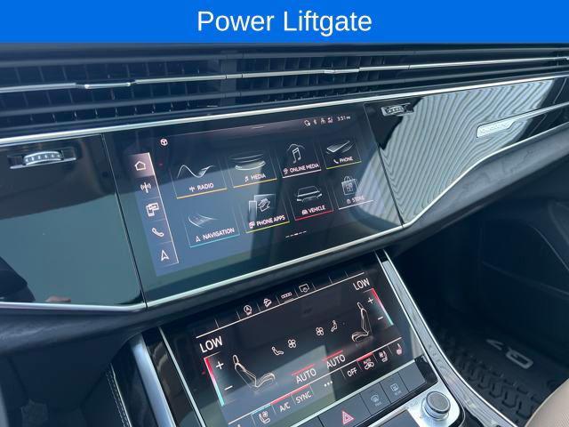 Photo of 2025 Carrara White Audi Q7