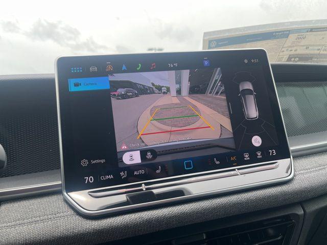 Photo of 2025 Pure White Volkswagen Tiguan