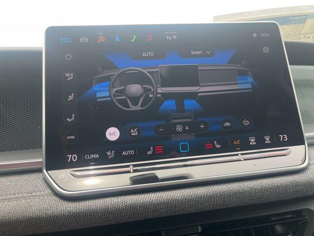 Photo of 2025 Pure White Volkswagen Tiguan