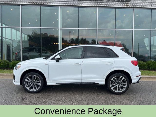 Photo of 2025 Glacier White Metallic Audi Q3