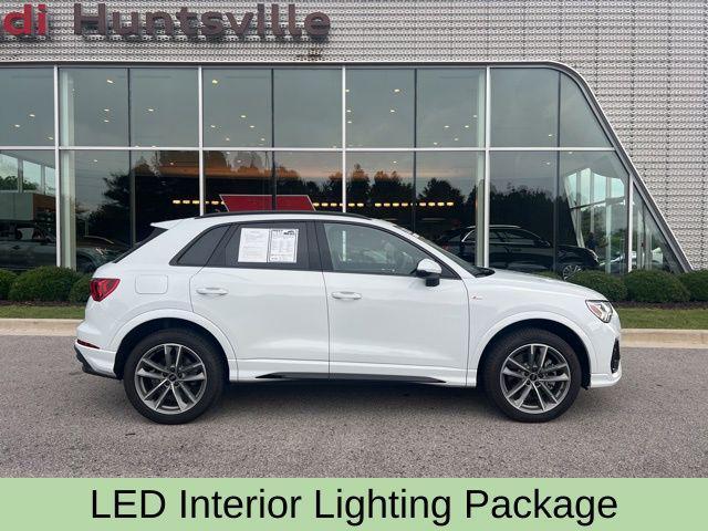 Photo of 2025 Glacier White Metallic Audi Q3