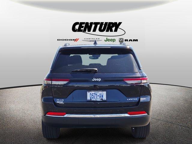 Photo of 2024 Midnight Sky Jeep Grand Cherokee