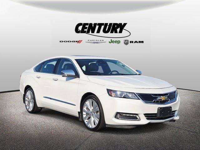 Photo of 2017 Iridescent Pearl Tricoat Chevrolet Impala