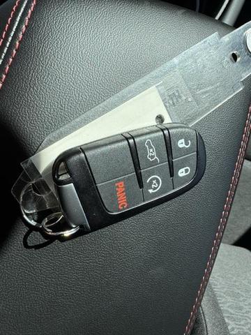 Photo of 2025 Vapor Gray Dodge Durango