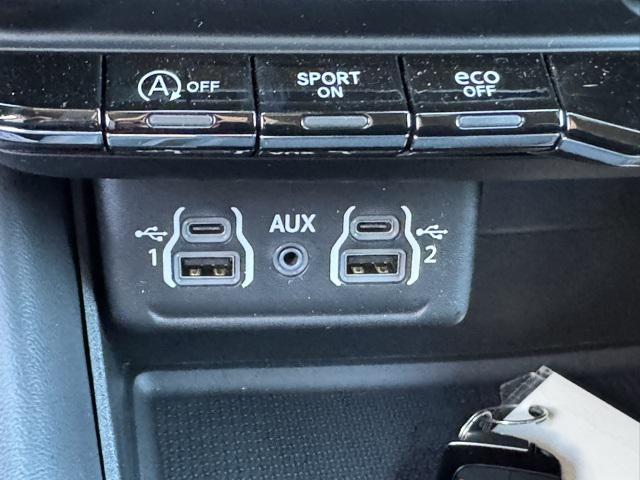 Photo of 2025 Vapor Gray Dodge Durango