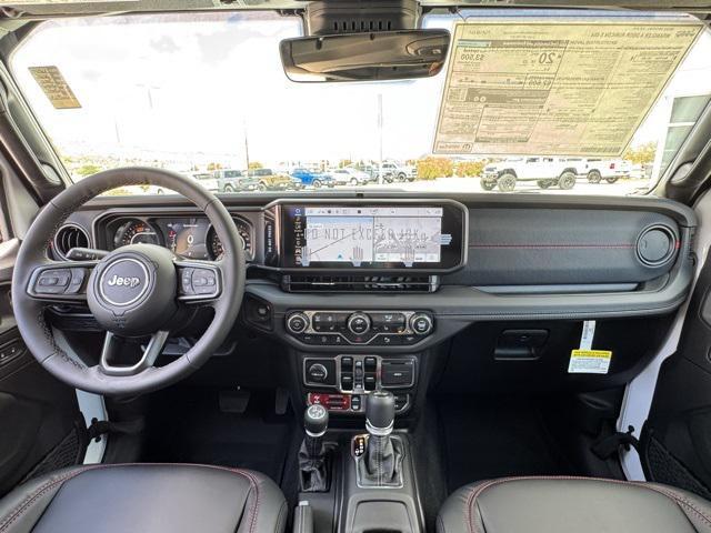 Photo of 2025 Bright White Clearcoat Jeep Wrangler